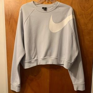 Nike Women’s Light Blue Cropped Sweatshirt